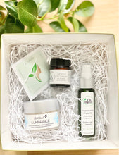 Load image into Gallery viewer, Skin Care Gift Set
